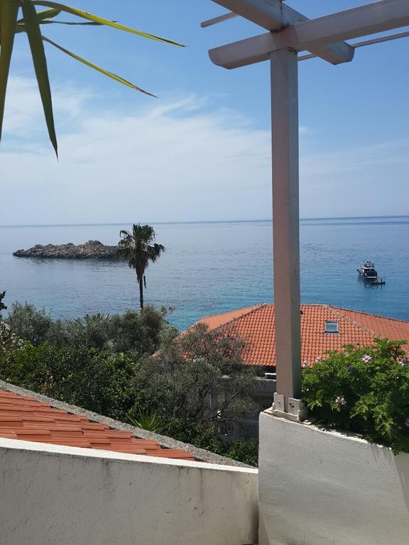 סבטי סטפן Apartments Andus מראה חיצוני תמונה