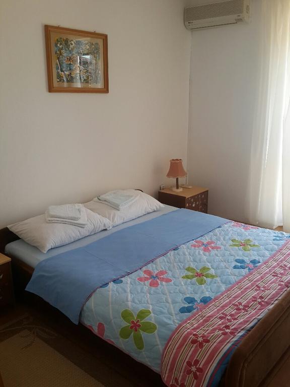 סבטי סטפן Apartments Andus מראה חיצוני תמונה